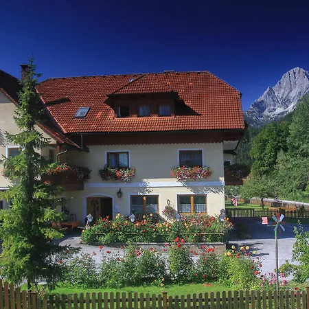 ゲストハウス Pichler ヒンターシュトダー